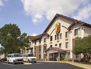 Hotel Super 8 By Wyndham Bloomington/airport Bloomington